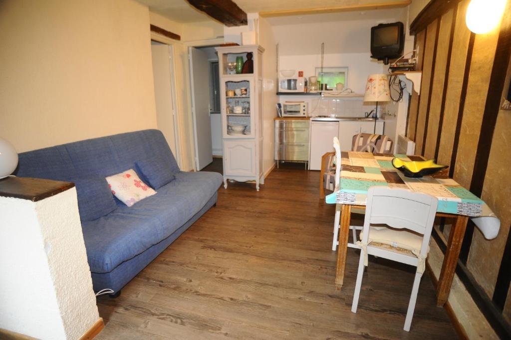 Chateau De Bertreville Bed and Breakfast Kamer foto