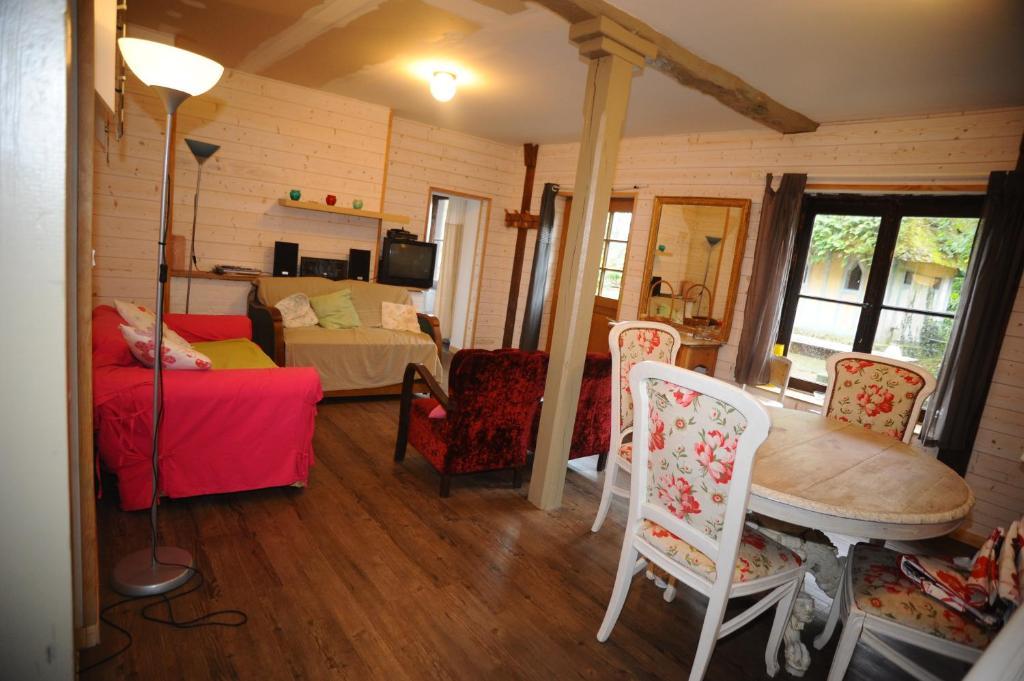 Chateau De Bertreville Bed and Breakfast Kamer foto