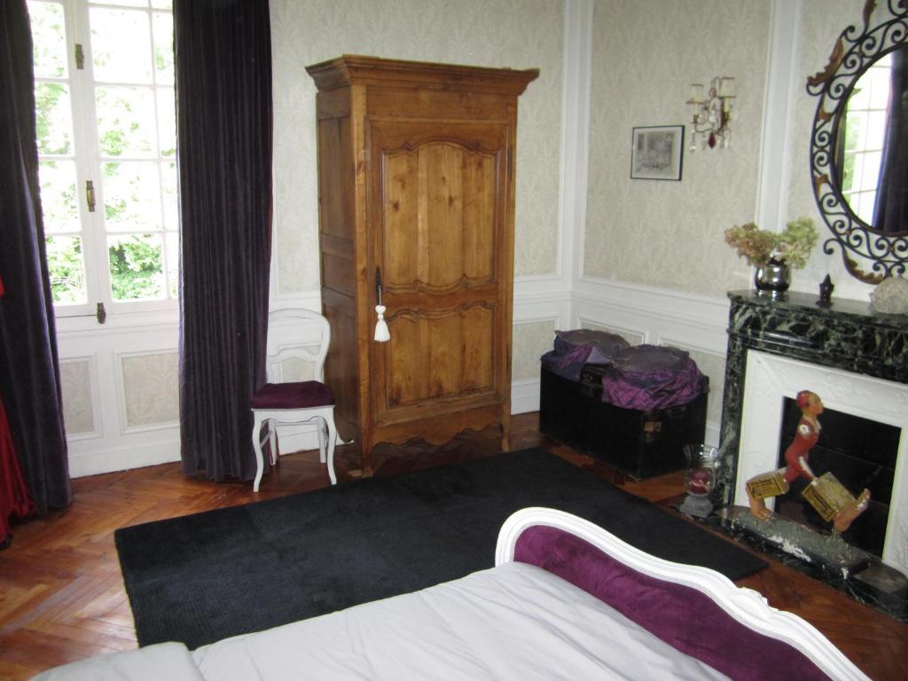 Chateau De Bertreville Bed and Breakfast Kamer foto